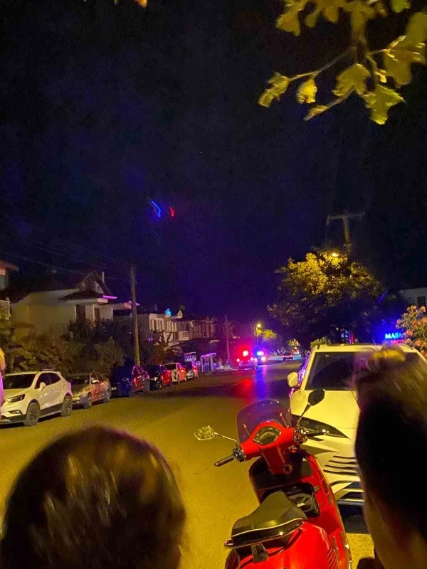 Ayvalık'ta motosiklet ile otomobil çarpıştı: 1 ağır yaralı