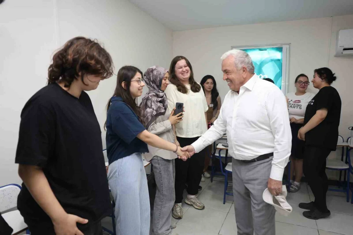 Nilüfer'de gençler sosyal girişimcilik kampında proje geliştirdi