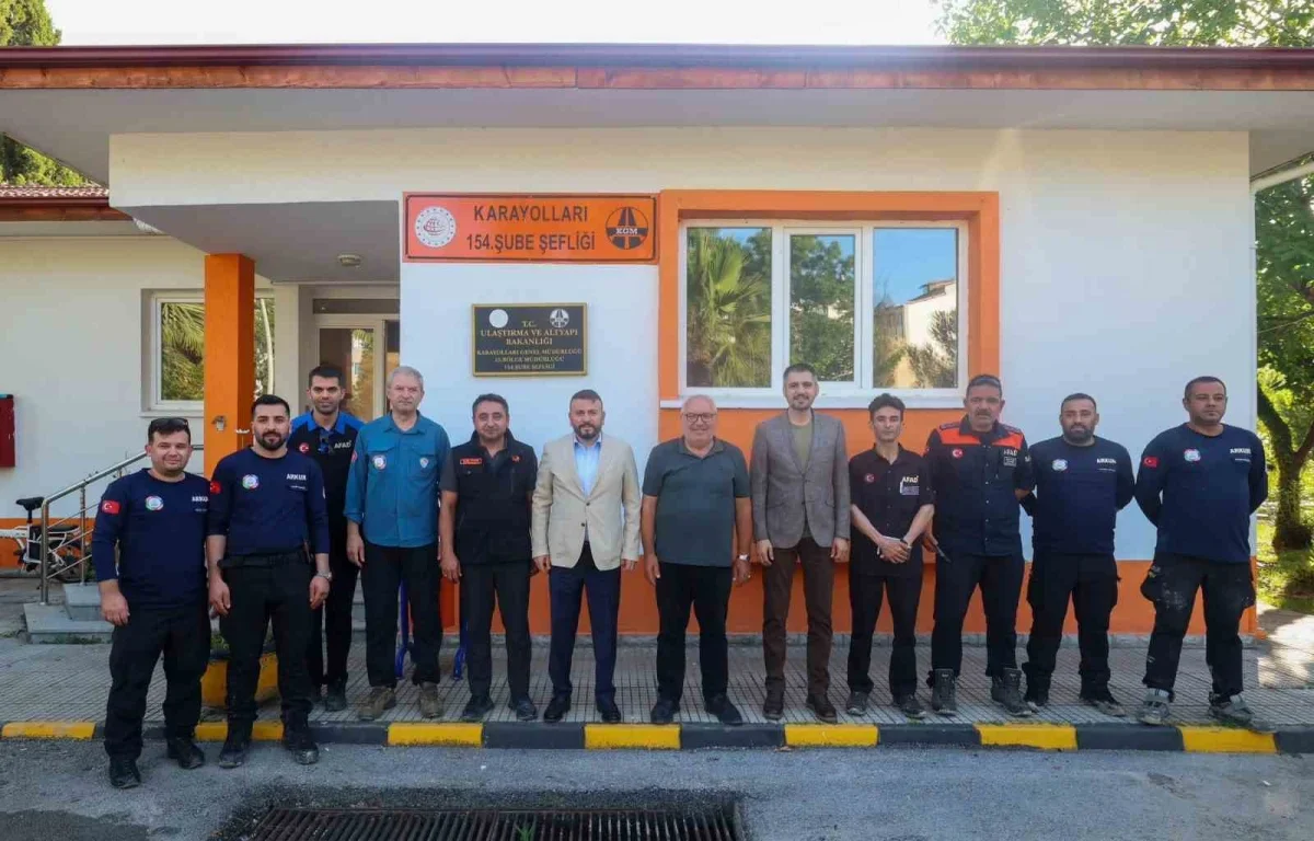 Arnavutköy Belediyesi'nden Cide'de sel felaketine destek