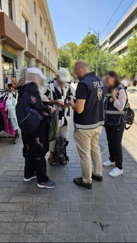 Bursa'da düzensiz göçmen operasyonu: 44 kişi yakalandı
