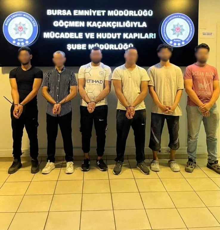 Bursa'da düzensiz göçmen operasyonu: 44 kişi yakalandı