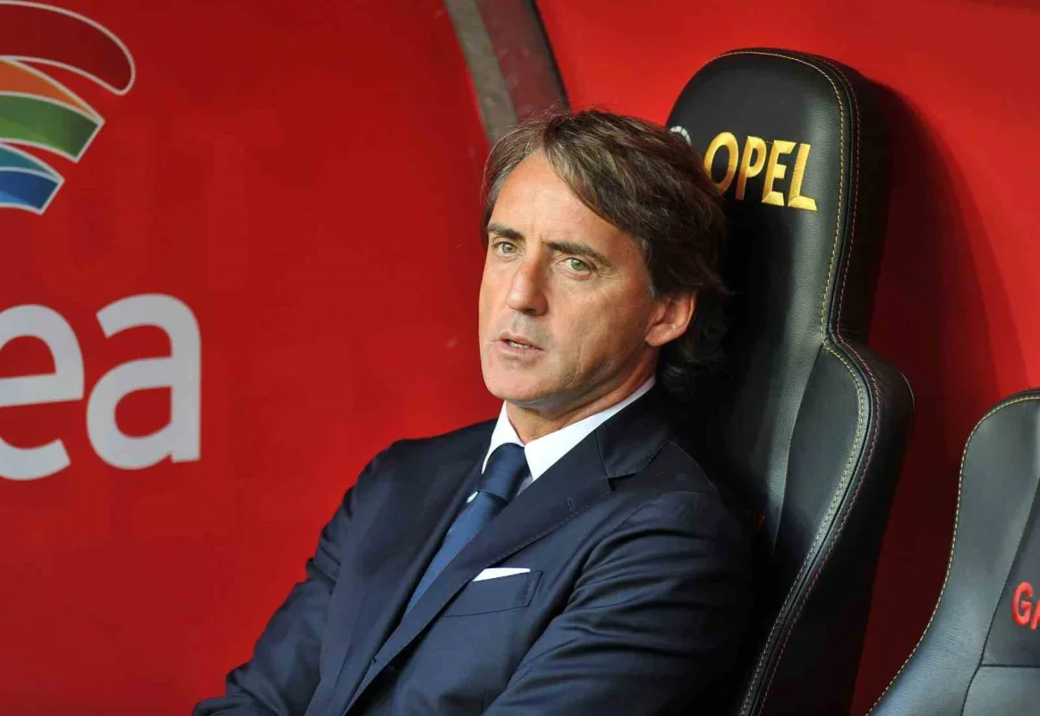 Roberto Mancini, İtalya Milli Takımı'na ikinci kez döndü