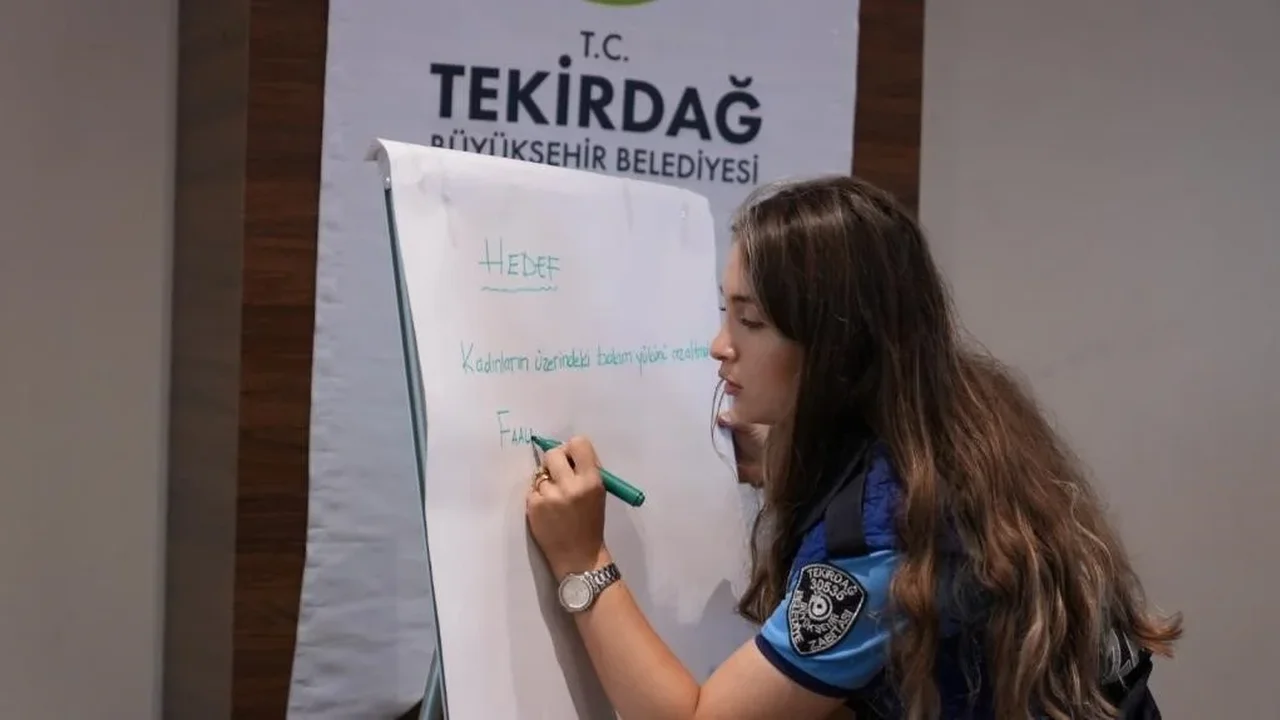 Tekirdağ'da kadın dostu kent için eşitlik eğitimi verildi