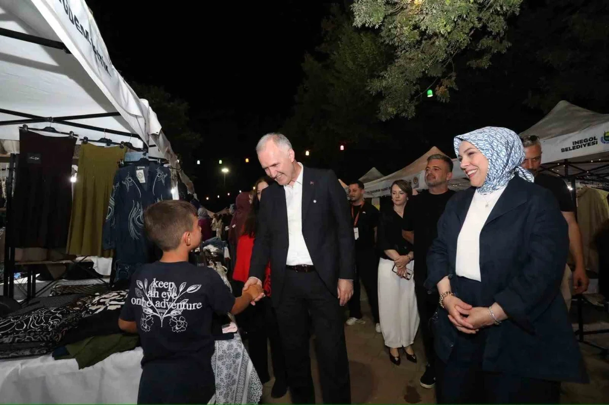 İnegöl Hanımeli Alışveriş Şenliği 219 stantla sürüyor
