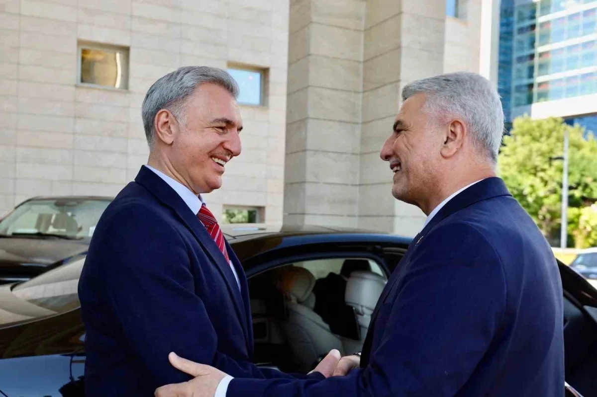 Bakan Bolat, Moldova heyetiyle ticaret ve savunmayı görüştü