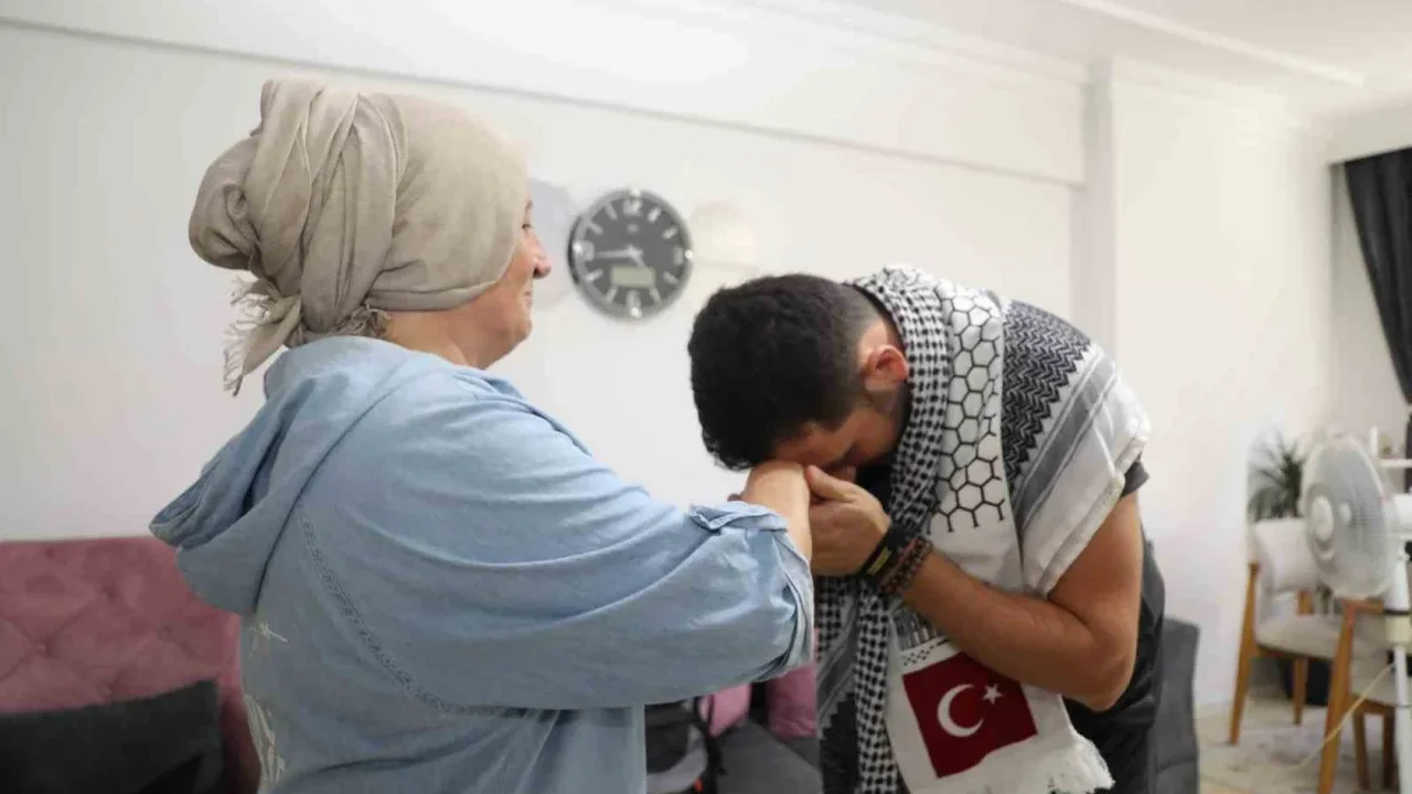 Hasan Şengül Filistin için Küresel Sumud Filosu'na katıldı