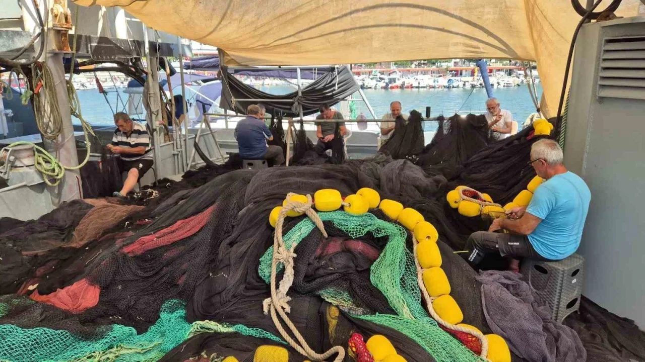 Tekirdağ'da balıkçılar yeni sezon için palamut bereketi bekliyor