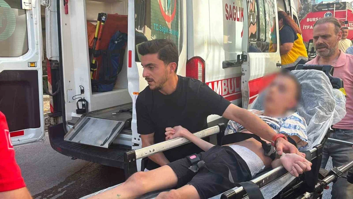 Orhangazi'de engelli çocuk yangından itfaiye ekiplerince kurtarıldı