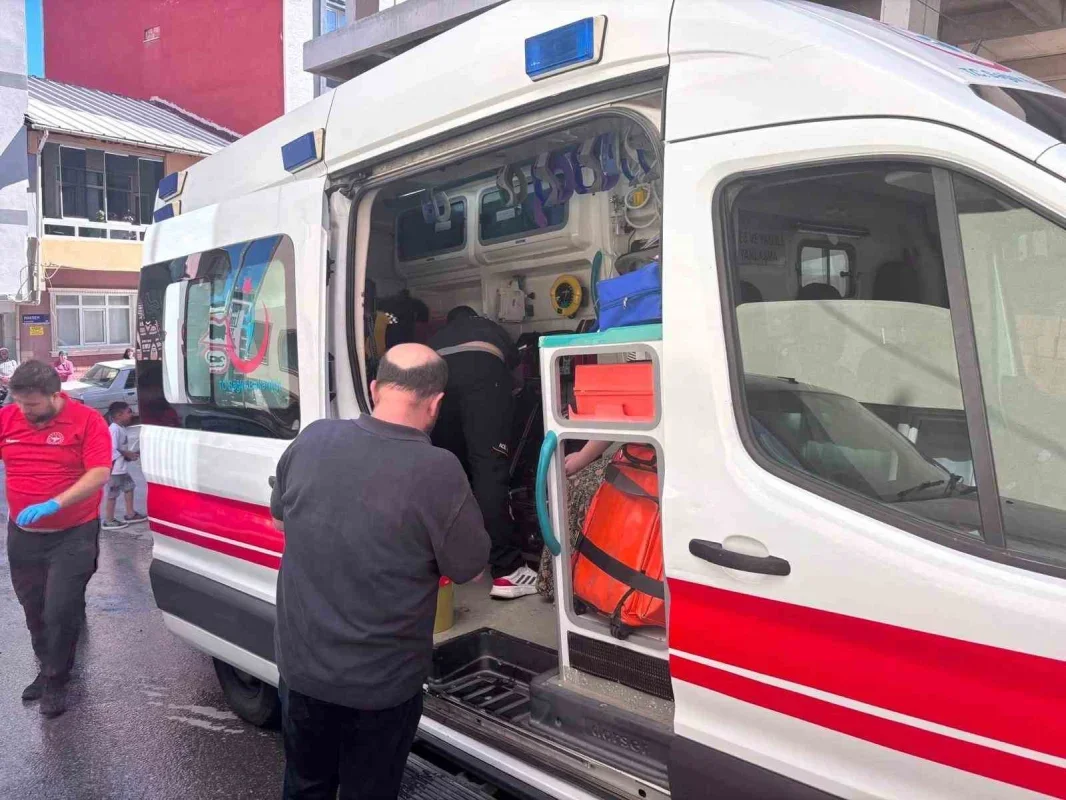 Orhangazi'de engelli çocuk yangından itfaiye ekiplerince kurtarıldı