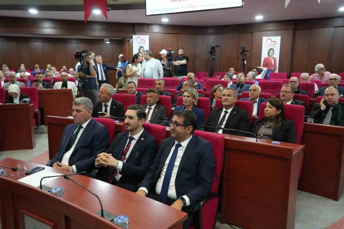 İzmit Belediyesi Başkan Vekili Lütfü Obuz seçildi