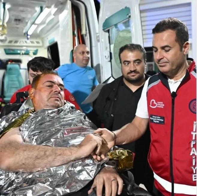Gömeç'te yangında İHA muhabiri Murat Aydoğan yaralandı