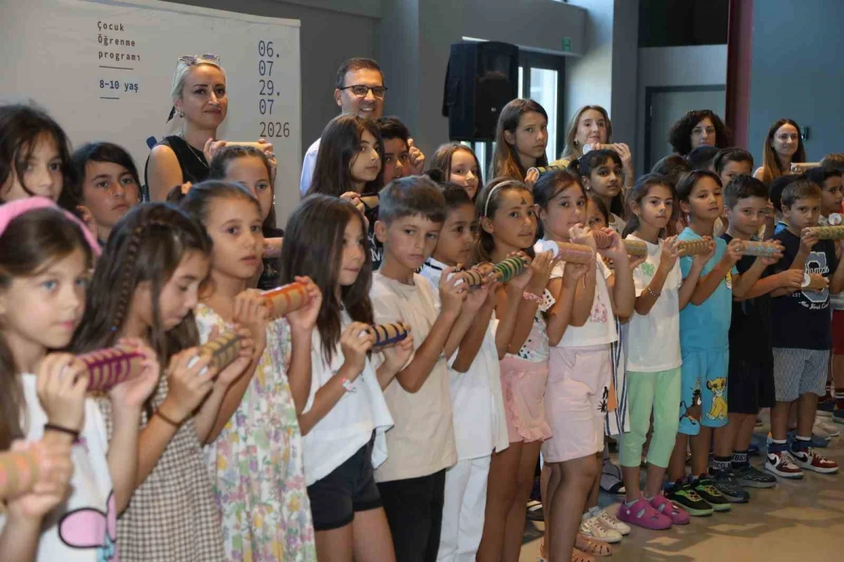 Nilüfer'de çocuklar Toprağın İzinde sanat ve doğayı keşfetti