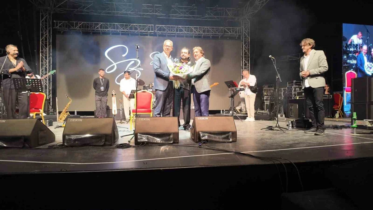 Bursa Festivali'nde Karadeniz rüzgârı: Selçuk Balcı ve Koliva