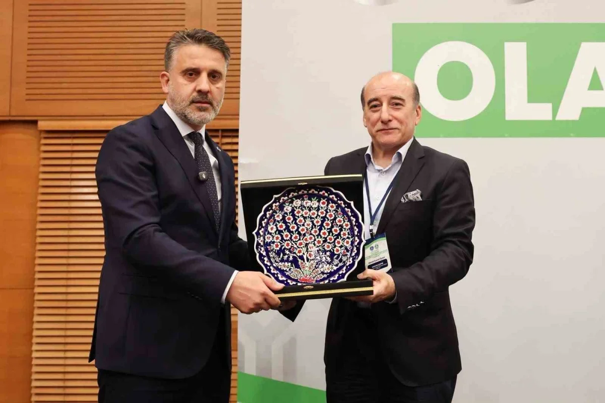 Bursa Kent Konseyi'nde Orhan Samast başkan seçildi