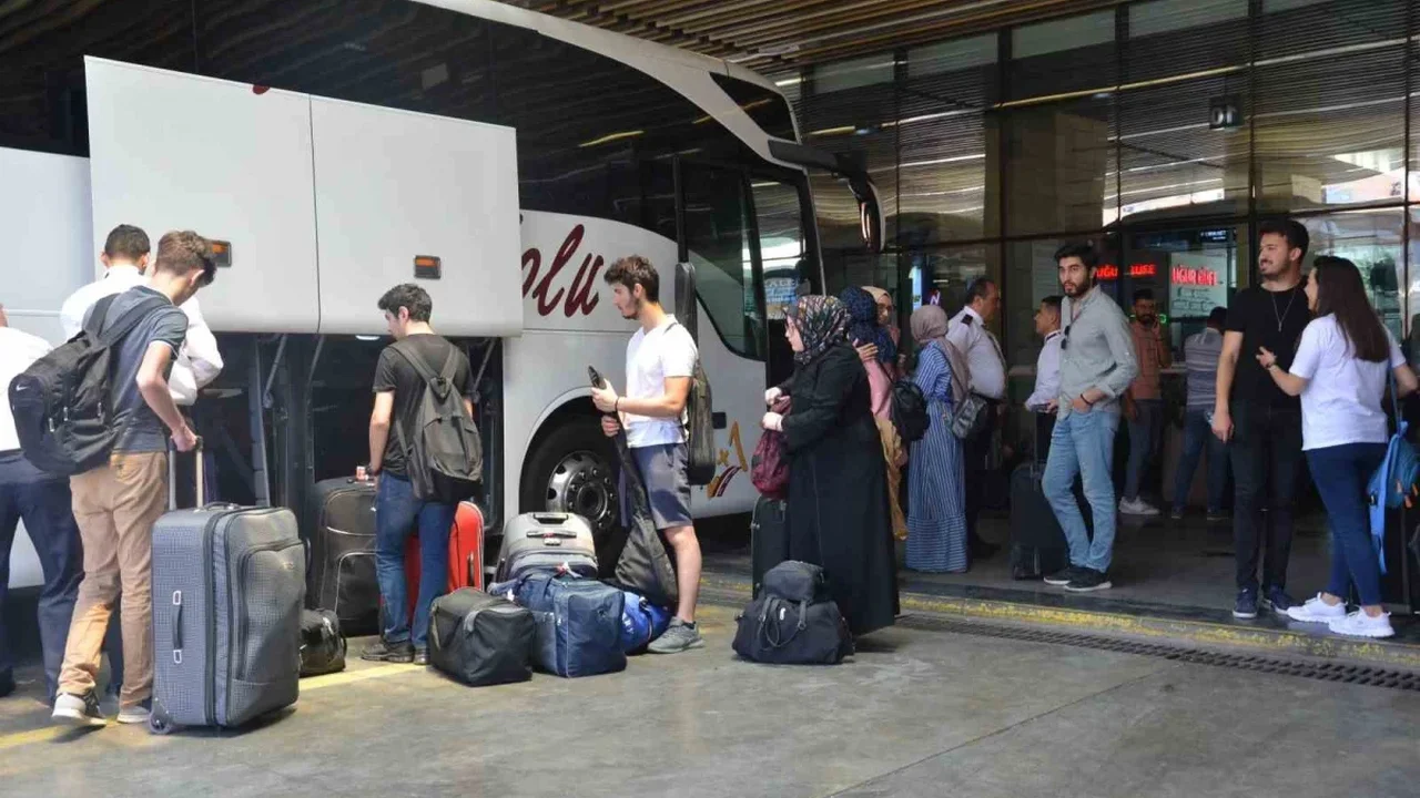 Otobüslerde ikram dönemi bitiyor: Kek bile artık yok
