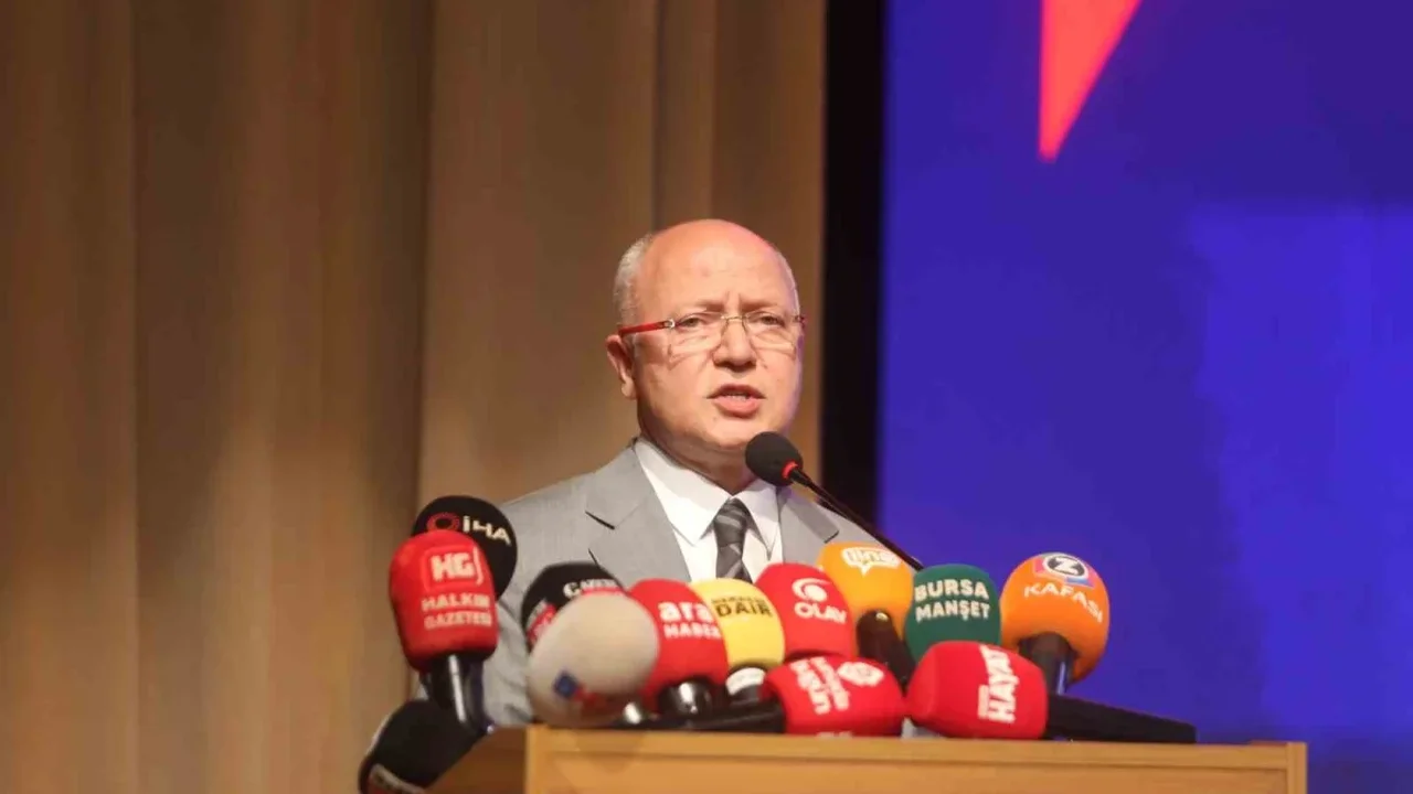 AK Parti Bursa'da yatırım açıklamaları: Hastane ve hızlı tren