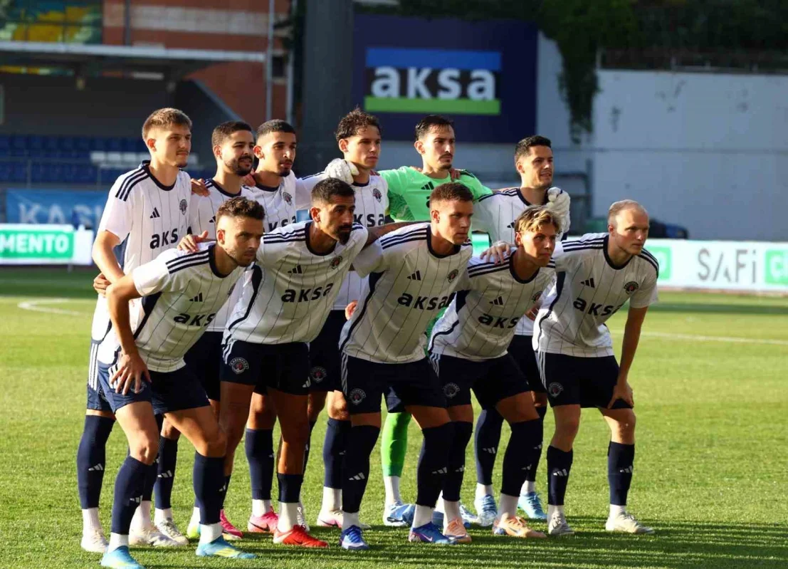 Kasımpaşa ile Hull City hazırlık maçında yenişemedi