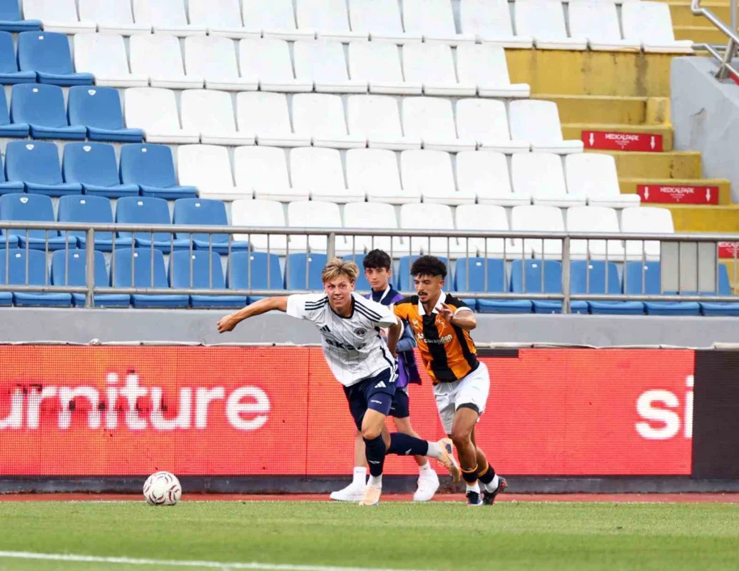 Kasımpaşa ile Hull City hazırlık maçında yenişemedi
