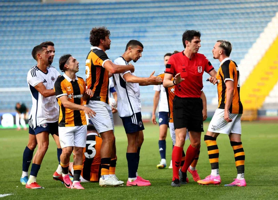 Kasımpaşa ile Hull City hazırlık maçında yenişemedi