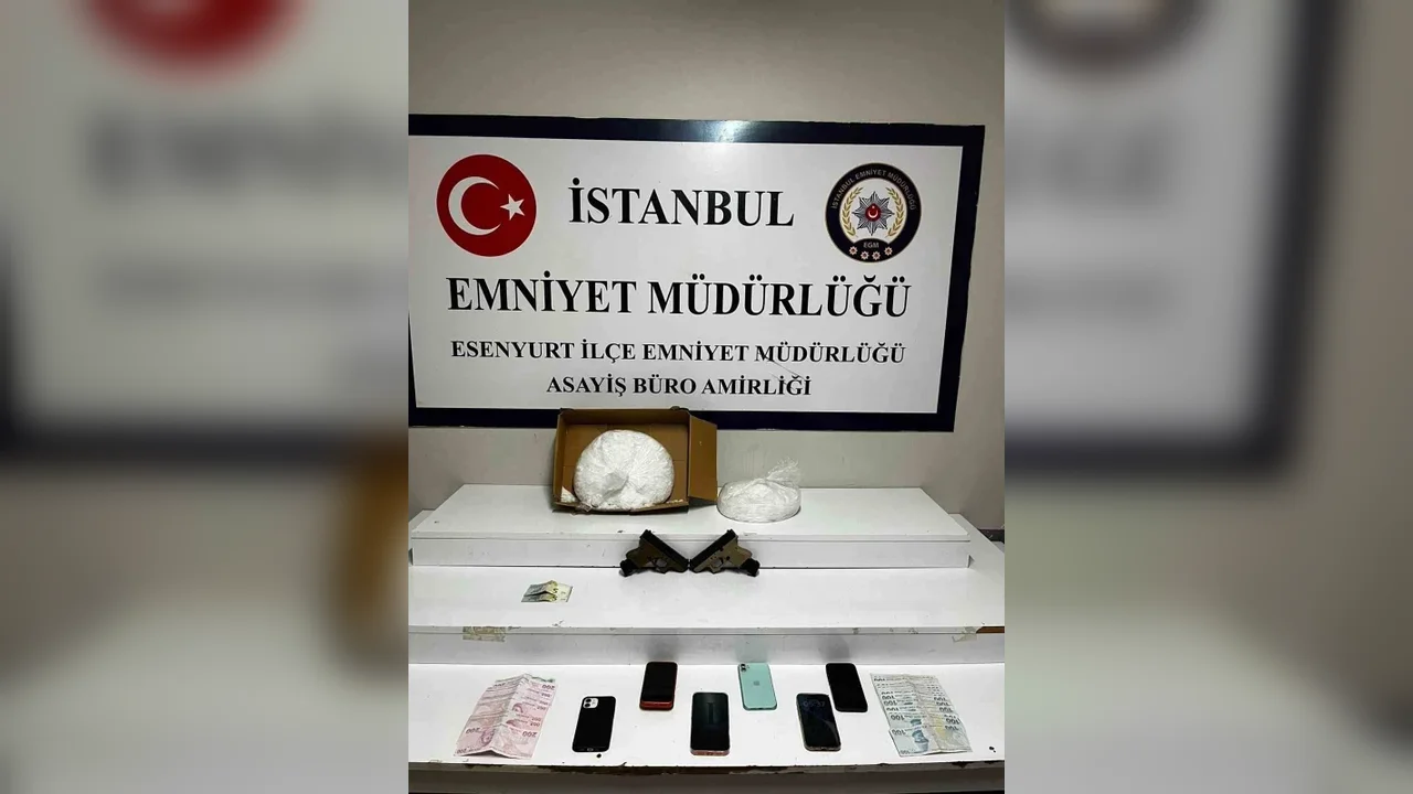 Esenyurt'ta uyuşturucu operasyonu: 5 kilo 252 gram ele geçirildi