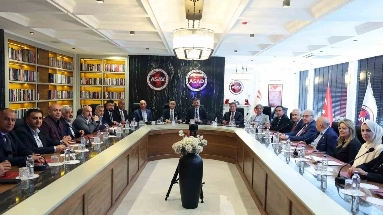 Bakan Çiftçi: Suç örgütleriyle mücadele yurt içinde sürecek