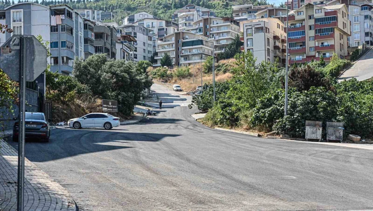 Kestel Eğitim Caddesi yenilendi: 4.500 ton asfalt serildi