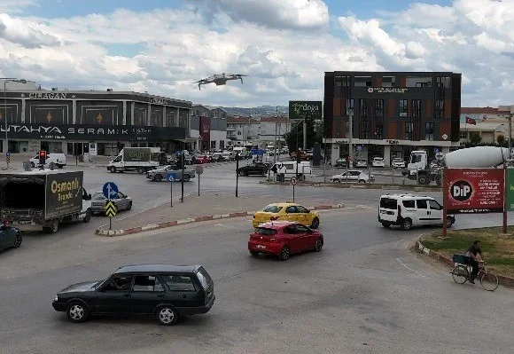 İnegöl Belediyesi drone destekli çevre denetimlerini sıklaştırdı