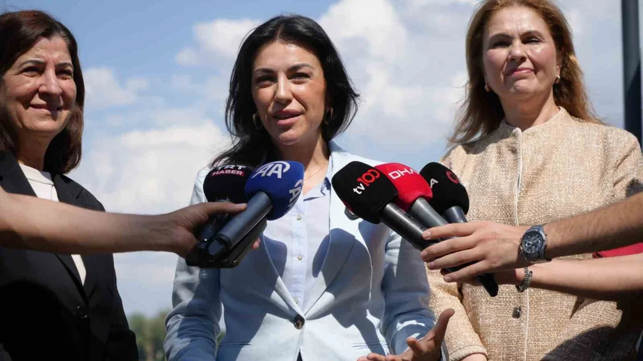 Nilhan Ayan: Terörsüz Türkiye ile gücümüzü milletimize vereceğiz