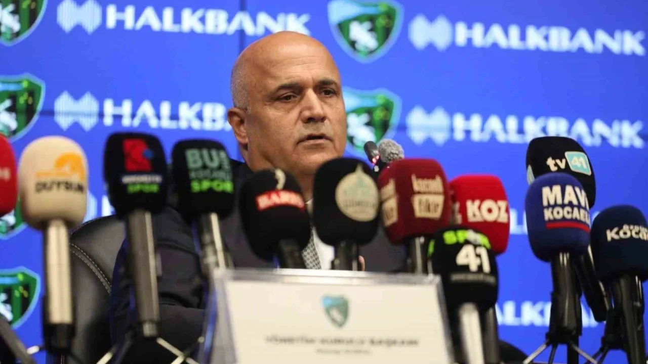 Kocaelispor Başkanı Durul: Keita aşk iddiasıyla takımı terk etti