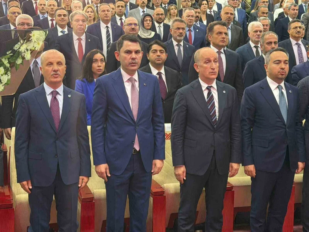 Bakan Kurum: Savaşlar enerji arz güvenliğini tehdit ediyor