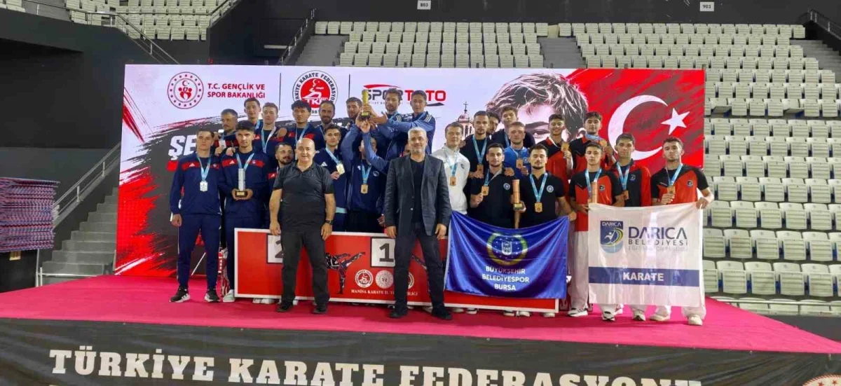 Bursa Büyükşehir Belediyespor madalyaları topluyor