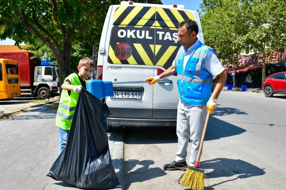 Esenyurt Belediyesi'nden çocuklarla çevre temizliği etkinliği