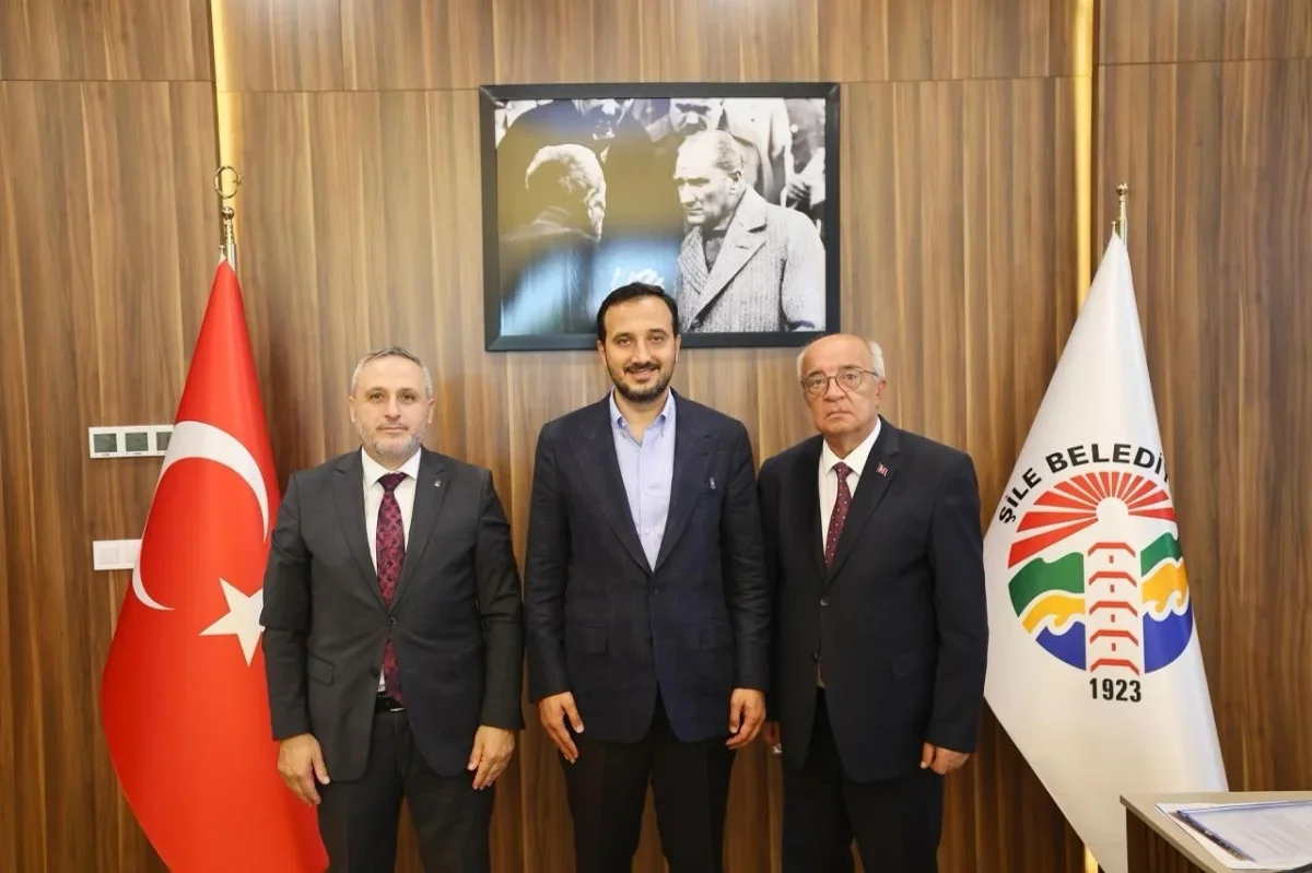 Abdullah Özdemir'den Tuzla, Çekmeköy ve Şile'ye ziyaret