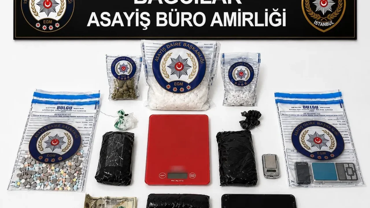 Bağcılar'da uyuşturucu operasyonu: 4 şüpheli gözaltında