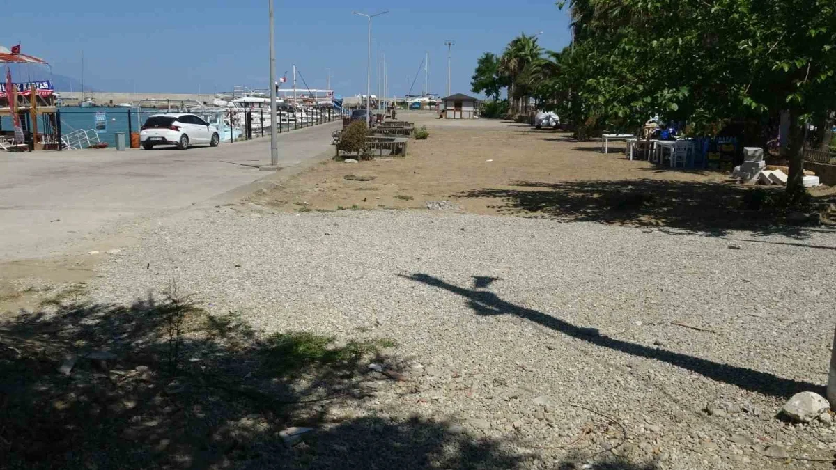 Gökçeada Belediyesi'ne kiraladığı büfe için dolandırıcılık iddiası