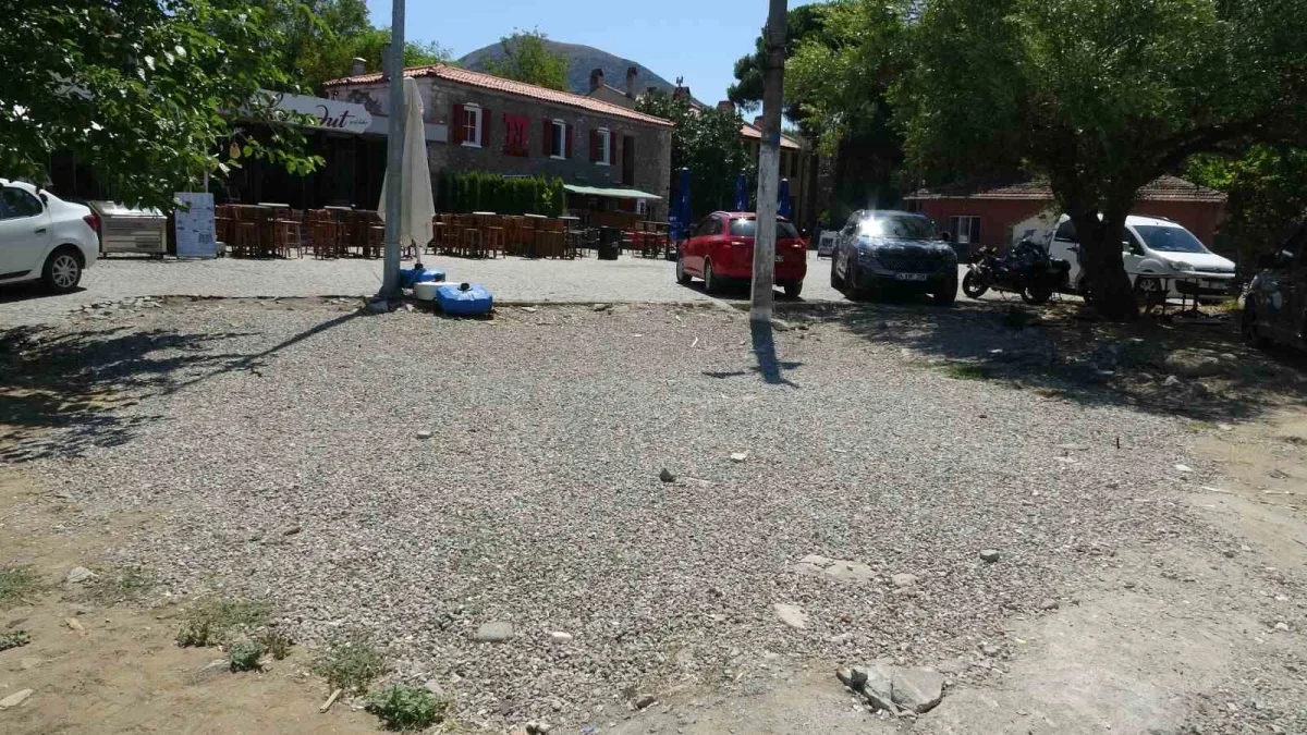 Gökçeada Belediyesi'ne kiraladığı büfe için dolandırıcılık iddiası