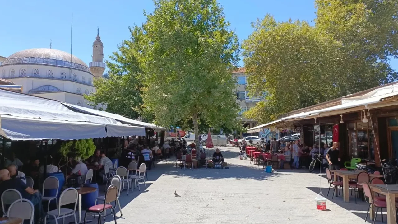 Mudanya Hal Meydanı'nda kimlik değişikliği tartışması