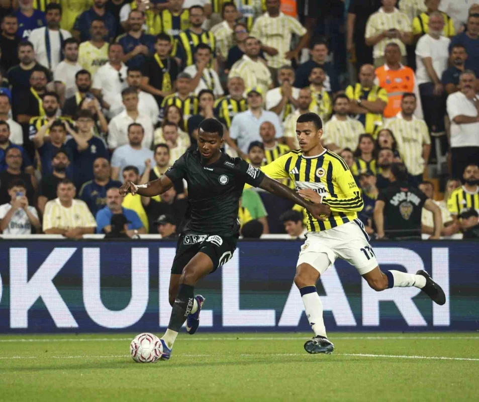 Fenerbahçe, Sturm Graz'ı 2-0 yendi: Şampiyonlar Ligi'nde avantaj