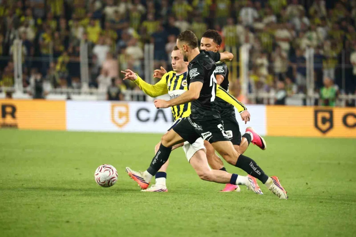 Fenerbahçe, Sturm Graz'ı 2-0 yendi: Şampiyonlar Ligi'nde avantaj