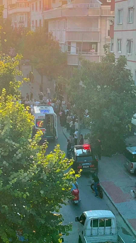 Küçükçekmece'de motosiklet 5 yaşındaki çocuğa çarptı