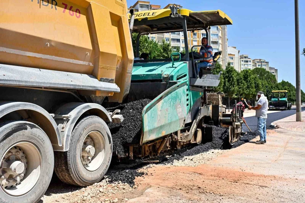 Panayır'da altyapı ve ulaşım atağı: 3'üncü Pınar Caddesi yenileniyor