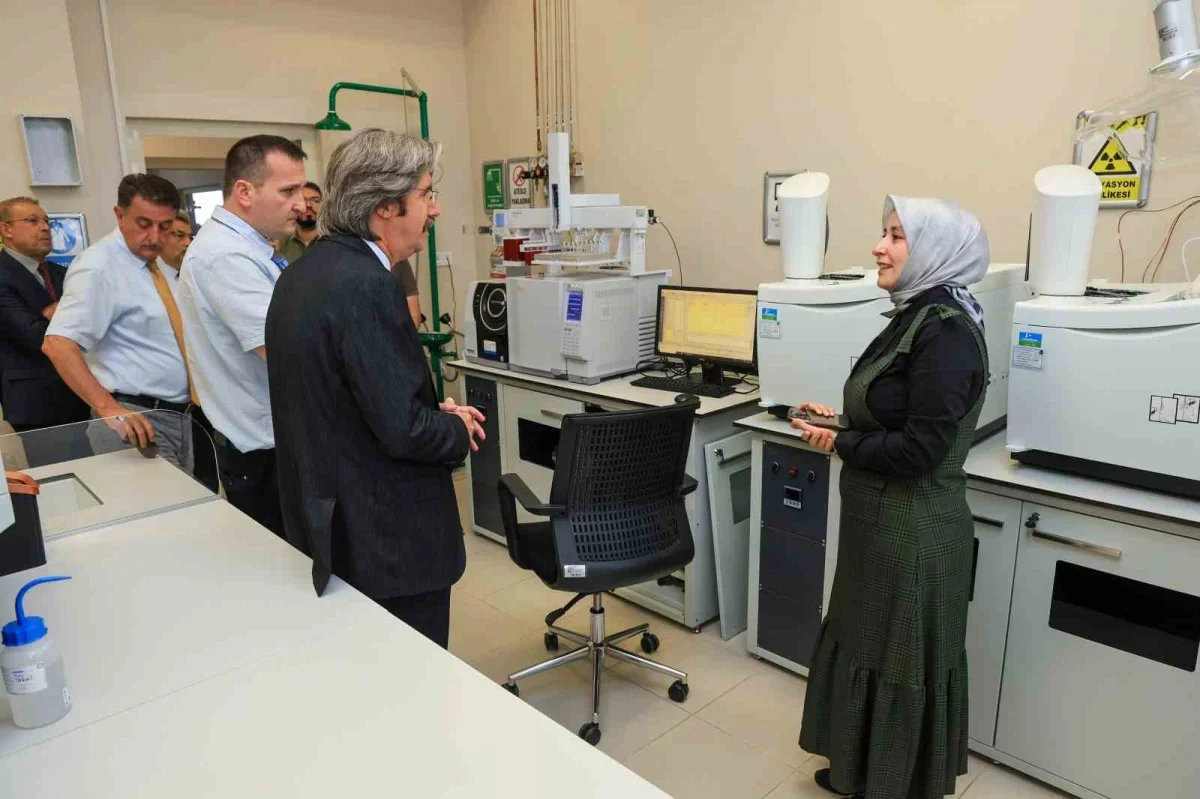 BUÜ'nün BİTUAM laboratuvarları sektörün kullanımına açıldı