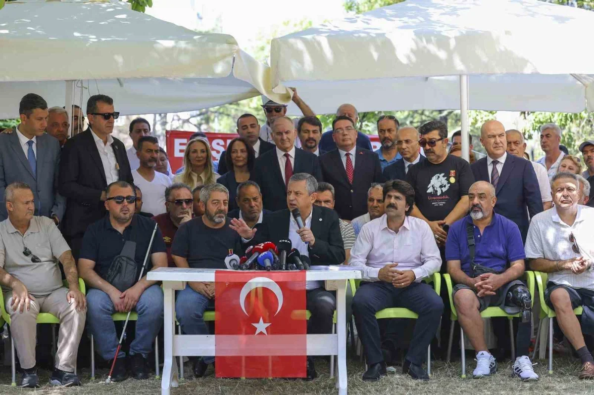 Özgür Özel'den şehit aileleri ve gaziler için Meclis çağrısı