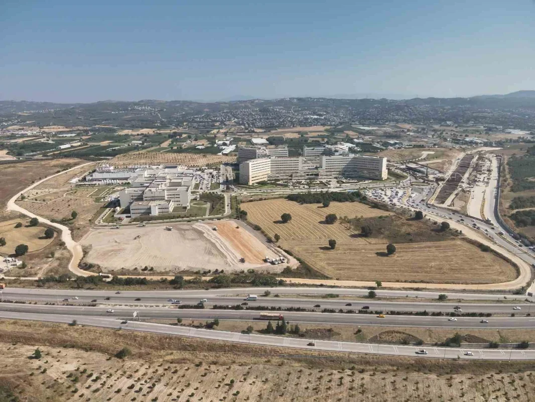 Bursa Şehir Hastanesi otoparkı bu ay hizmete açılacak