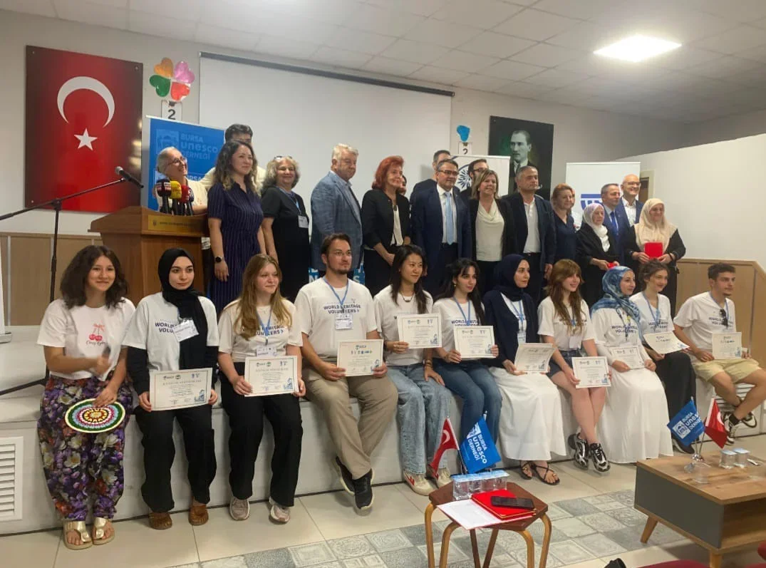 Cumalıkızık'ta UNESCO Dünya Mirası Gönüllüleri programı tamamlandı