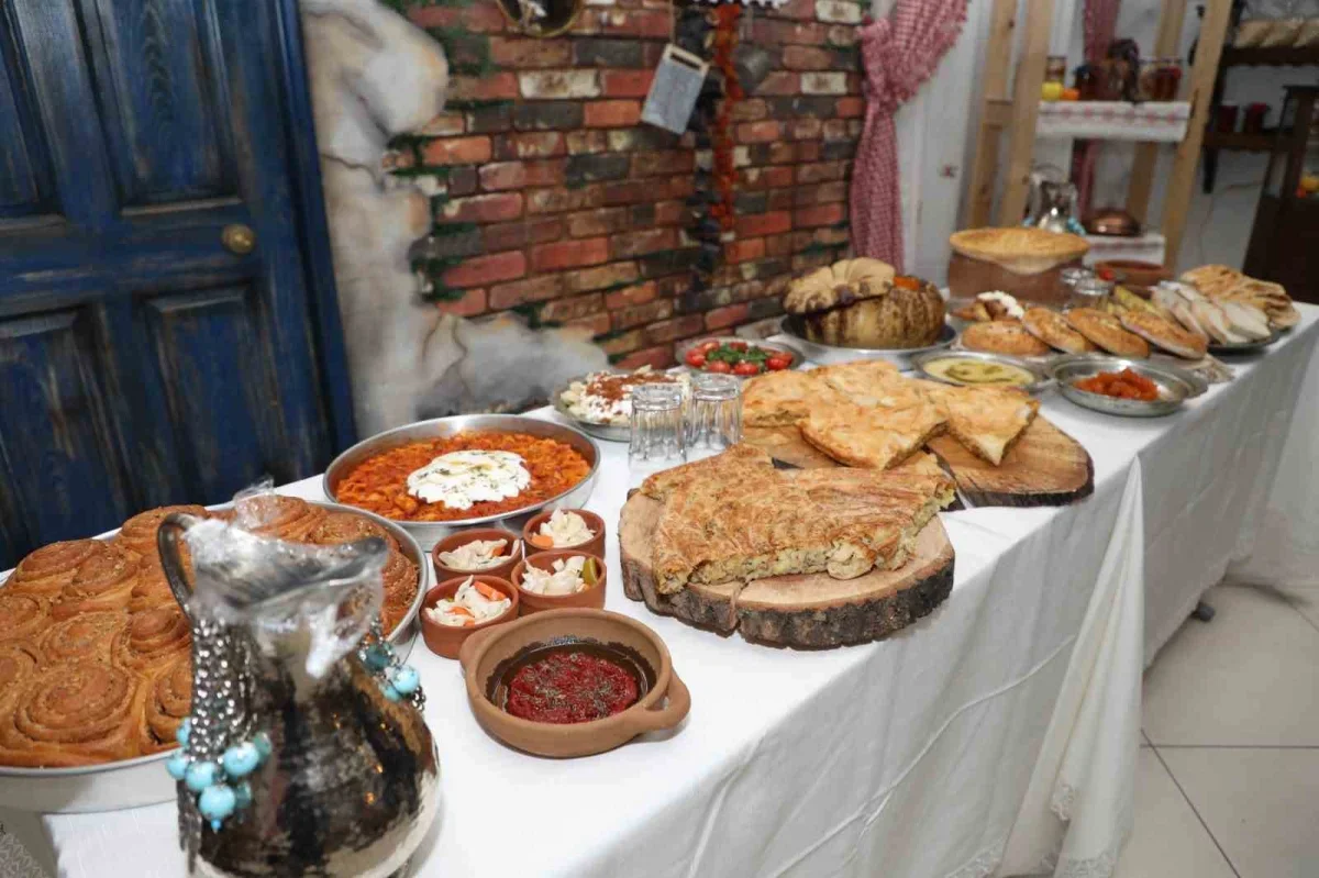 İnegöl Gastronomi Festivali 4-6 Eylül'de Heykel Meydanı'nda