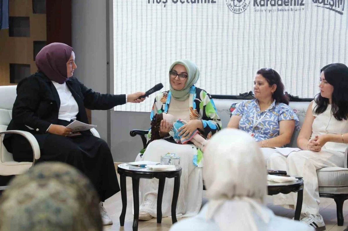 Gaziosmanpaşa'da anne ve bebek sağlığı panelinde önemli tavsiyeler