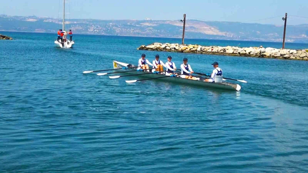 Deniz astsubay adayları Mavi Vatan için zorlu eğitim alıyor