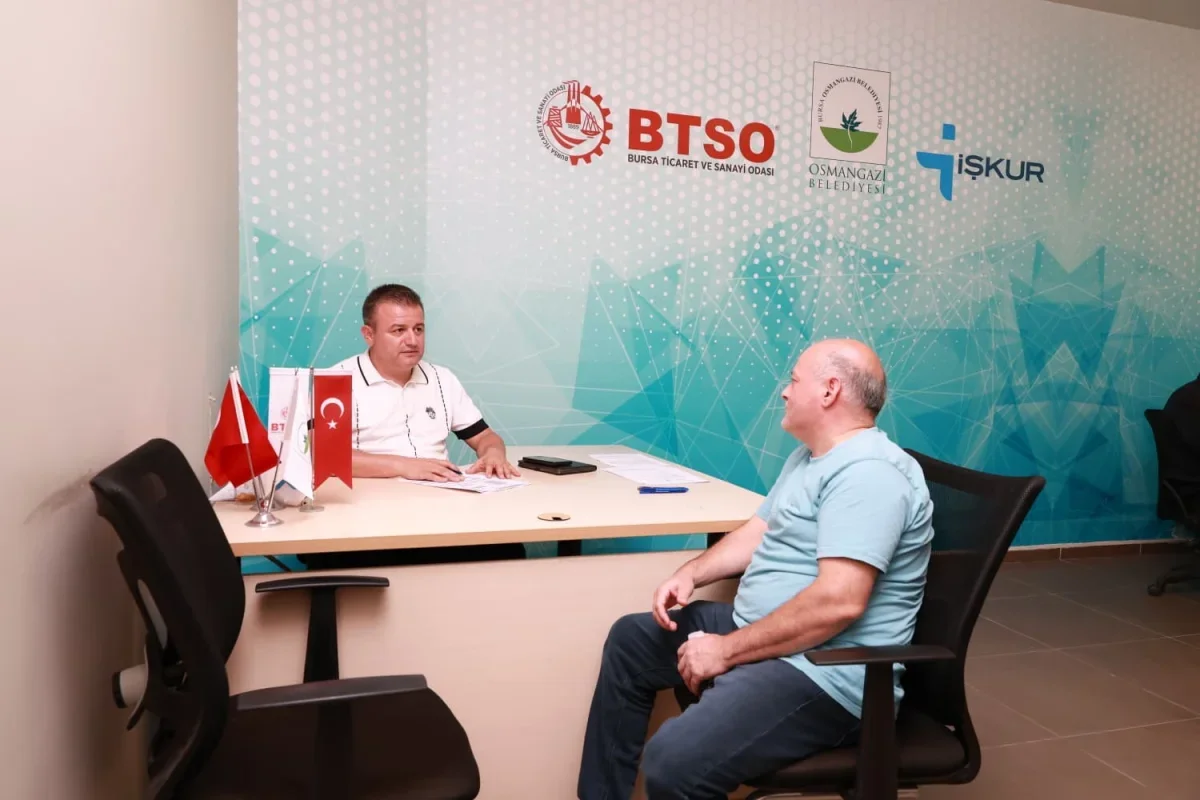Osmangazi Belediyesi istihdam buluşmalarında 50 kişi işe alındı