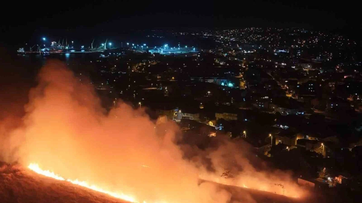 Aşıklar Tepesi yangını geceyi gündüze çevirdi, havadan görüntülendi